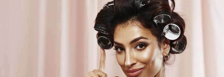 What are better hot rollers or heatless hair curlers?